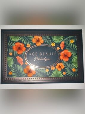 Ace Beaute - Nostalgia Palette